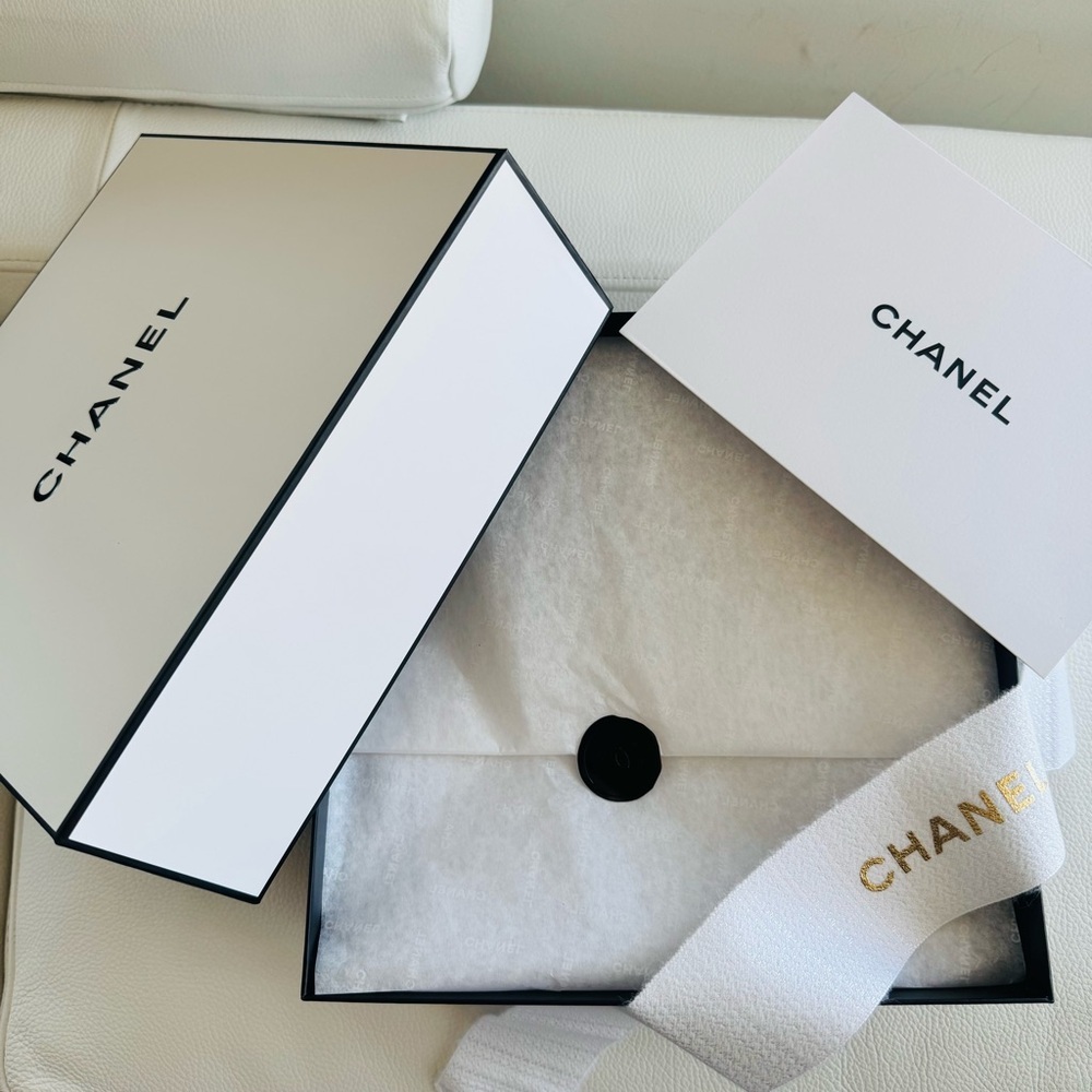 Chanel box with Limited Edition holiday ribbon and envelope